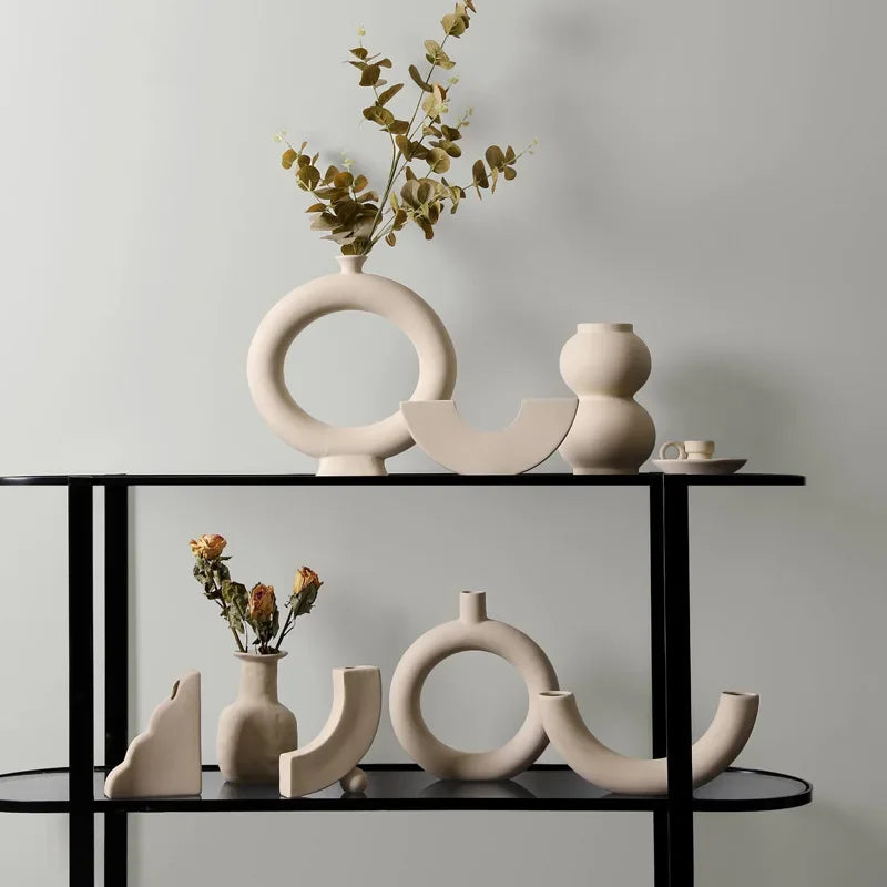 Ceramic Vase Embryo Sculptural Tabletop Vase Scandinavian Minimalist Household Decor Fall 2025 Ideal For Dry Flower Display