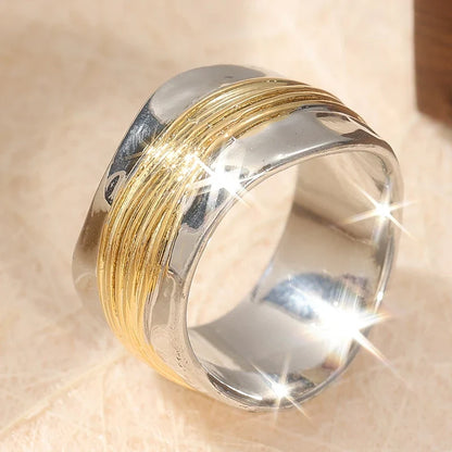 Patterned Regular Wear Jewelry, Fall 2026 Trend – Two-Tone Ring With Hand Carved Geometry