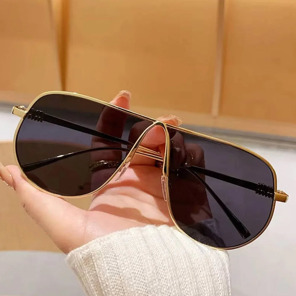 Sunglasses Oversize Square Gradient Alloy Frames Vintage Driving Shades Fall 2026 Casual Regular Look