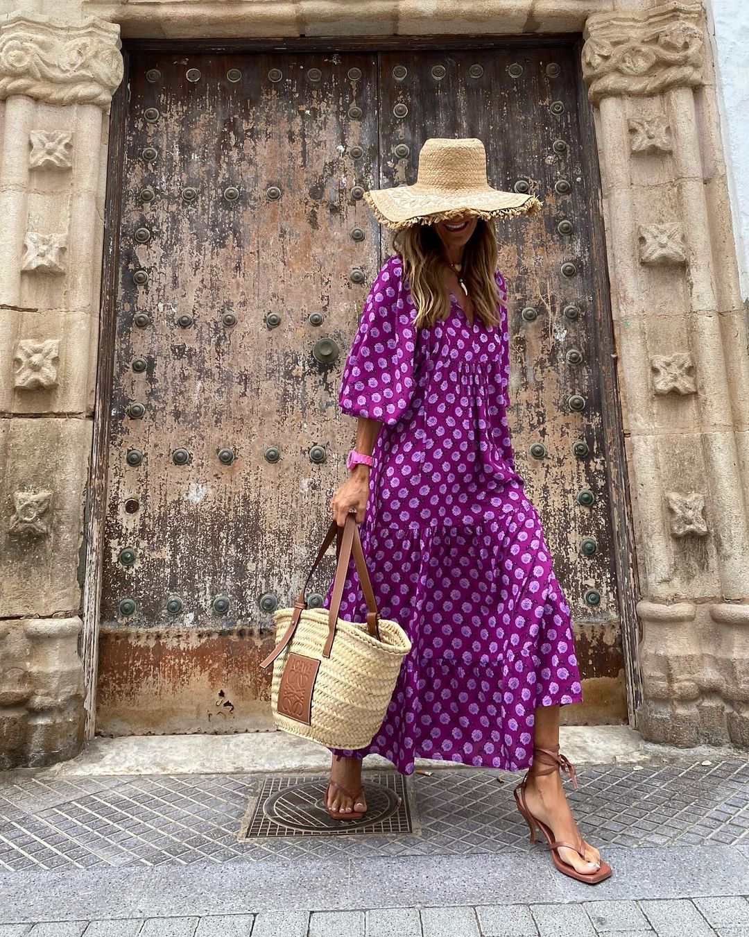 Variant image for Elegant Long Sleeve Maxi Dress for Women, Flattering Floral Design, Perfect for Formal Events and Special Celebrations-11