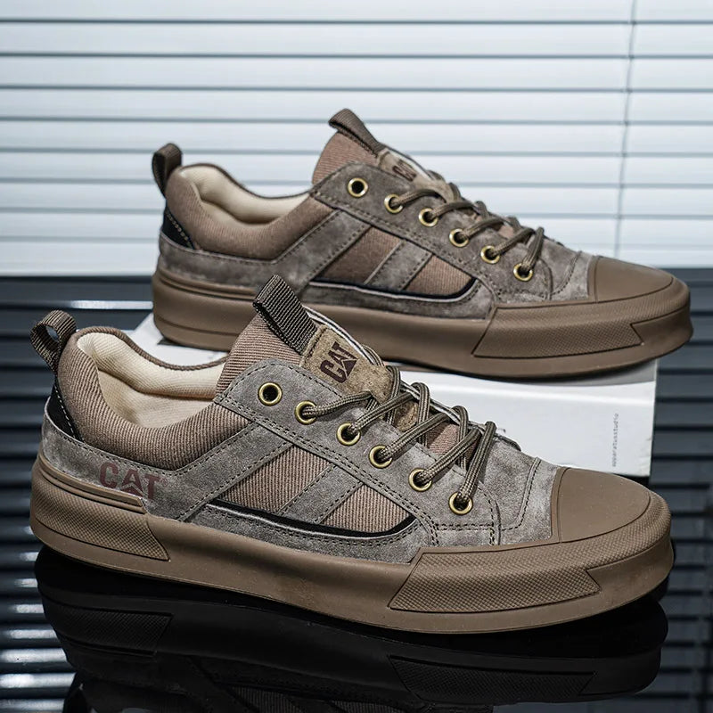 Sturdy men's outdoor sneakers - anti-slip wear-resistant fabric upper, for hiking and casual everyday