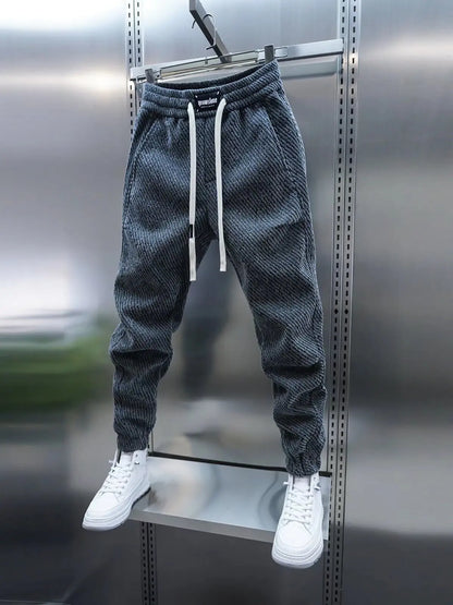 Casual Patterned Men's Trousers with Adjustable Fit and Breathable Fabric, Modern Design for Stylish Comfort-3