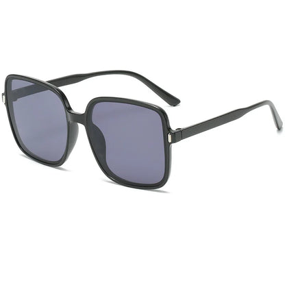 Wayfarer Vintage Sunglasses 2025 Women Fashion Shades Retro Eyewear for Outdoor Style