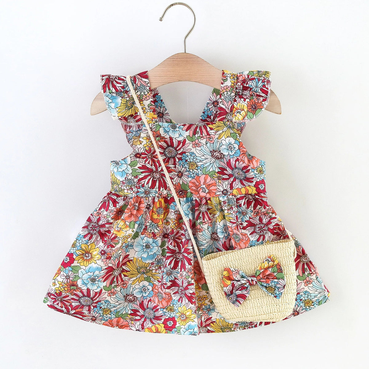 Plush Cozy Baby Girl Dress - Floral Flutter Sleeve, Polyester, For Summer Outings And Playtime