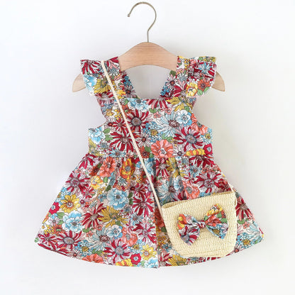 Plush Cozy Baby Girl Dress - Floral Flutter Sleeve, Polyester, For Summer Outings And Playtime