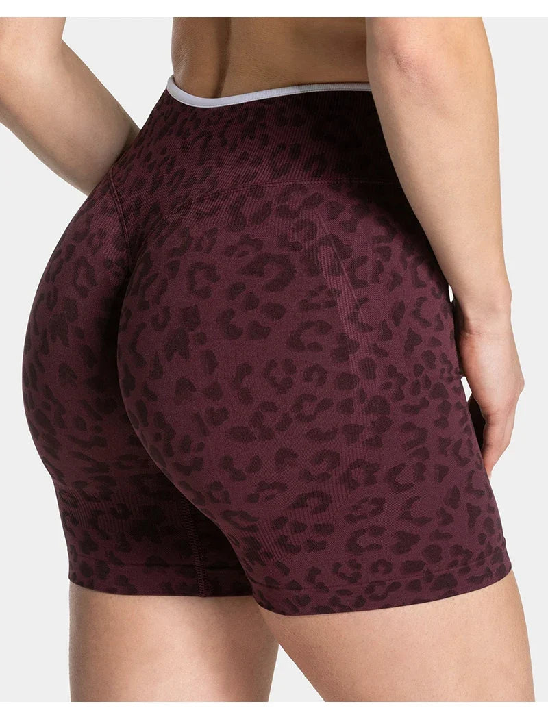 women's Stretchy seamless yoga shorts - high-waist hip-lifting, nylon blend, for gym and running