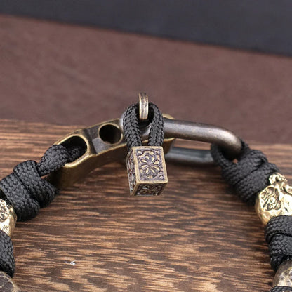 Skull Paracord Bracelet Gothic Wristband Halloween 2026 Gift Idea Flexible Braided Jewelry