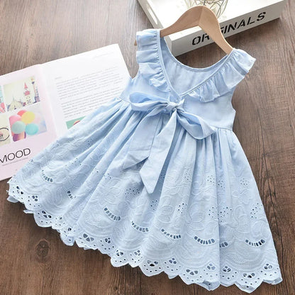 knee-length, floral eyelet, cotton, for parties and celebrations – Light girls’ dress
