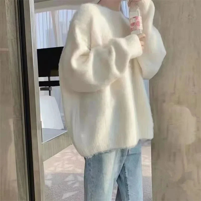 Oversized Cozy Women’s Pullover Sweater - Round Neck Knit