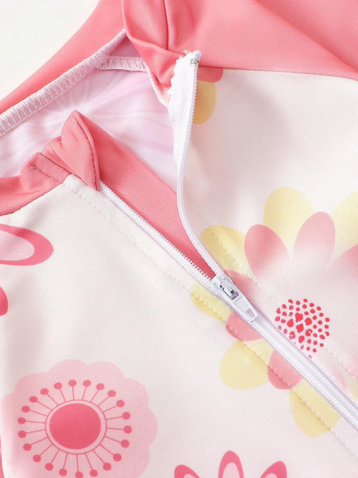 Long-Sleeve Floral Print, Polyester, For Sun Protection – Breathable Baby Girl Onesie Swimsuit With Sun Hat