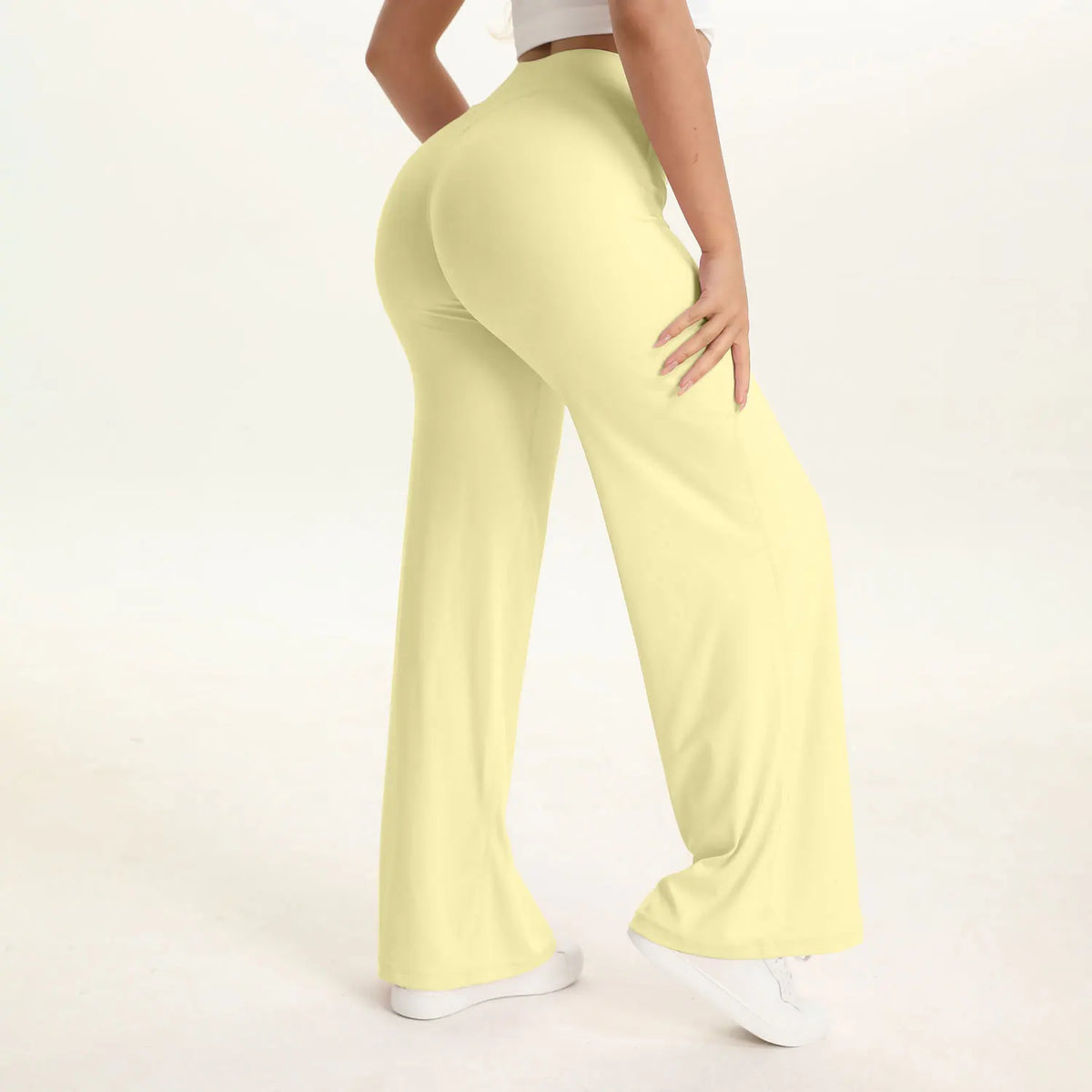 Plush and flattering women's yoga pants - mid-waist straight leg, nylon/elastane blend, for gym and Pilates