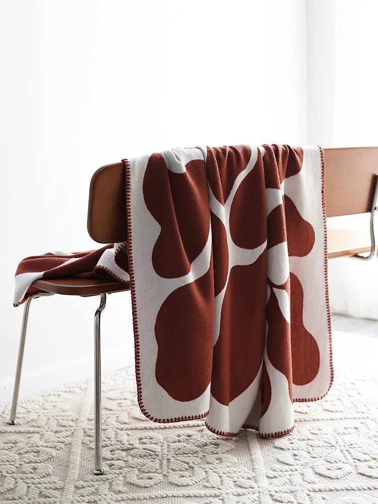 Plush Deluxe Sofa Bedspread Scandinavian Patterned Shawl Household Decor 2026 – Jacquard Imitation Cashmere Throw Blanket