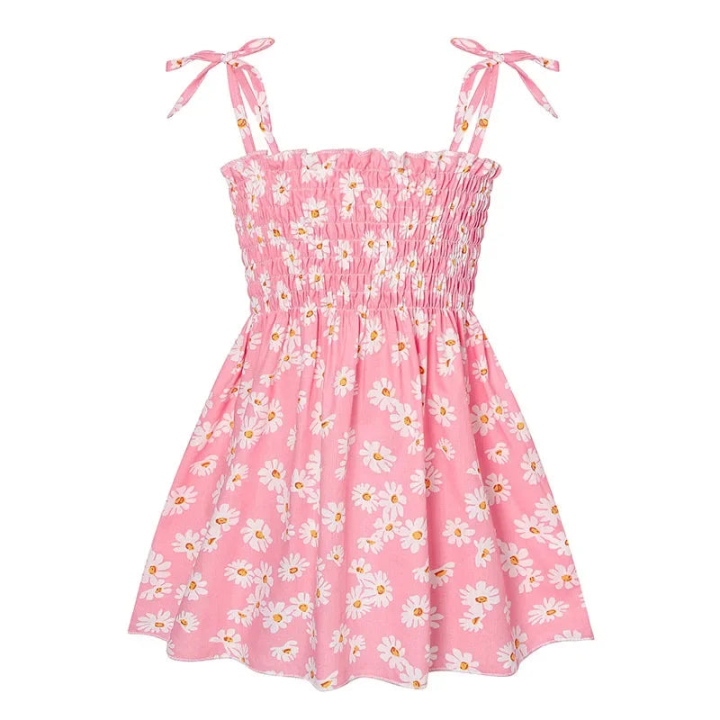 Plush girls' sundress - smocked bodice, daisy print, polyester, for casual summer outings