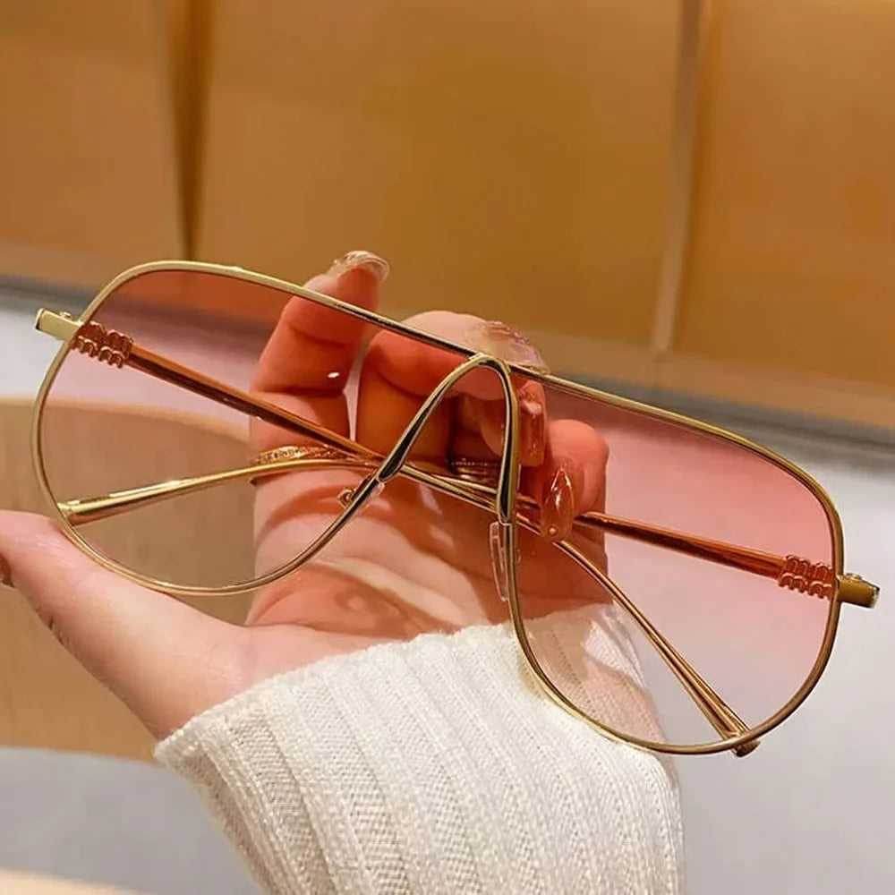 Sunglasses Oversize Square Gradient Alloy Frames Vintage Driving Shades Fall 2026 Casual Regular Look