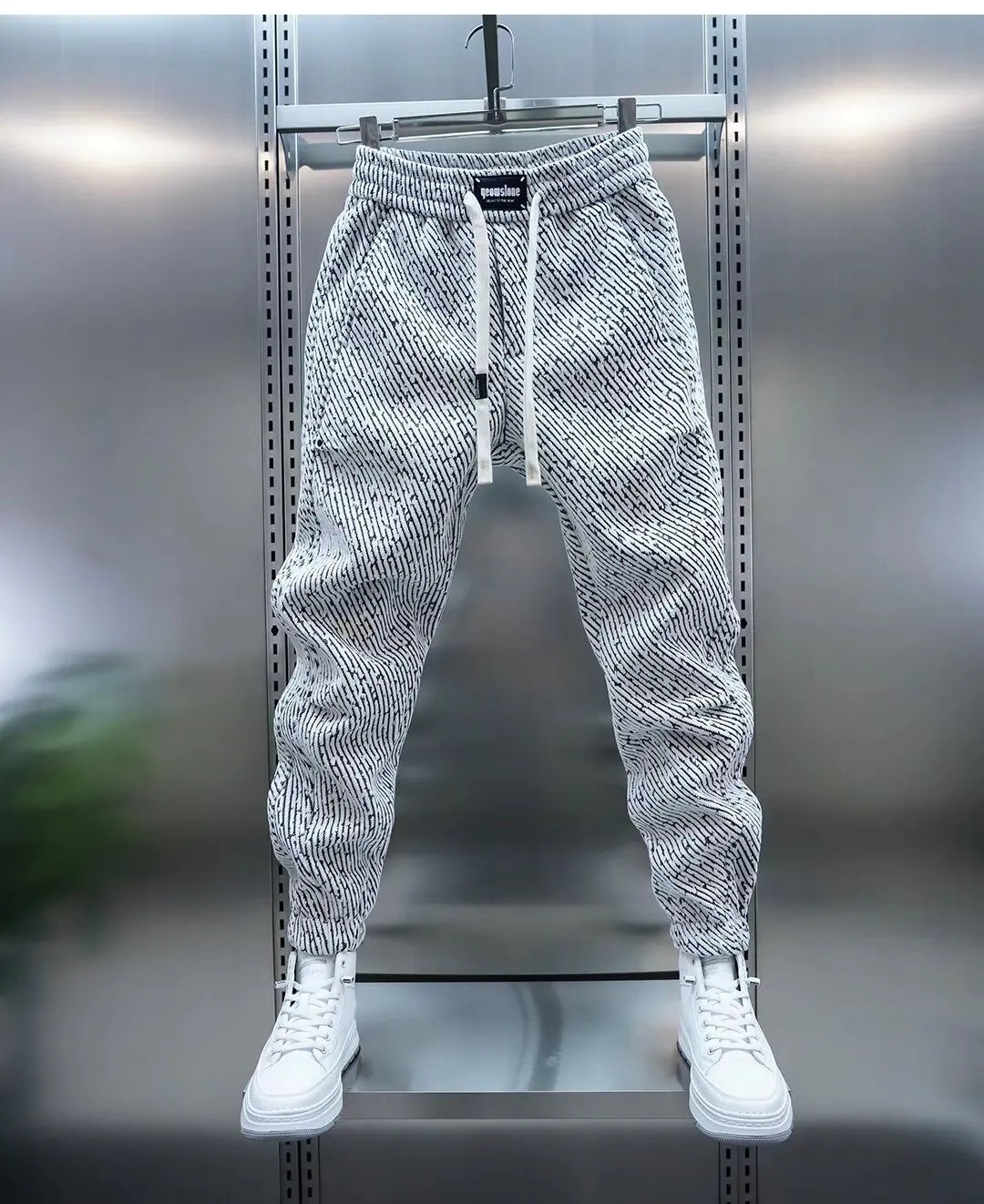 Variant image for Casual Patterned Men's Trousers with Adjustable Fit and Breathable Fabric, Modern Design for Stylish Comfort-1