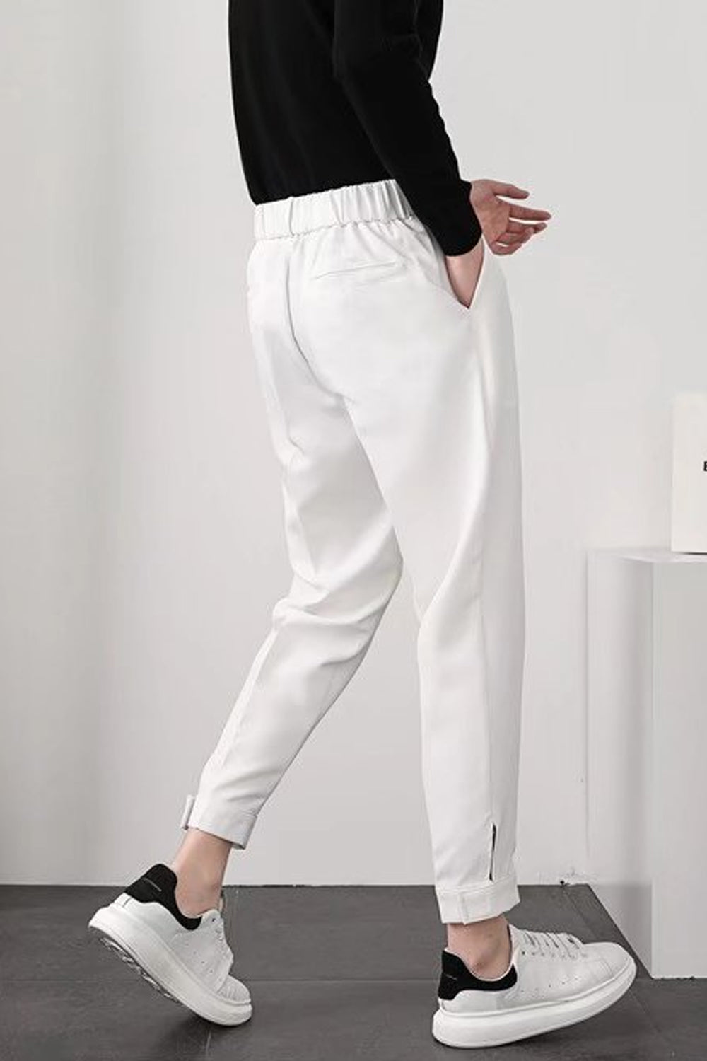 Sophisticated men’s trousers – tailored fit, durable fabric, for formal occasions 7