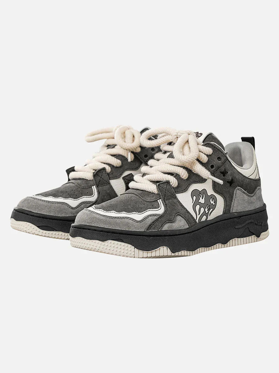 Variant image for Vintage Men's Skate Shoes, Retro Gray Design, Comfortable Fit, Eco-Friendly Materials, Perfect for Everyday Wear-1
