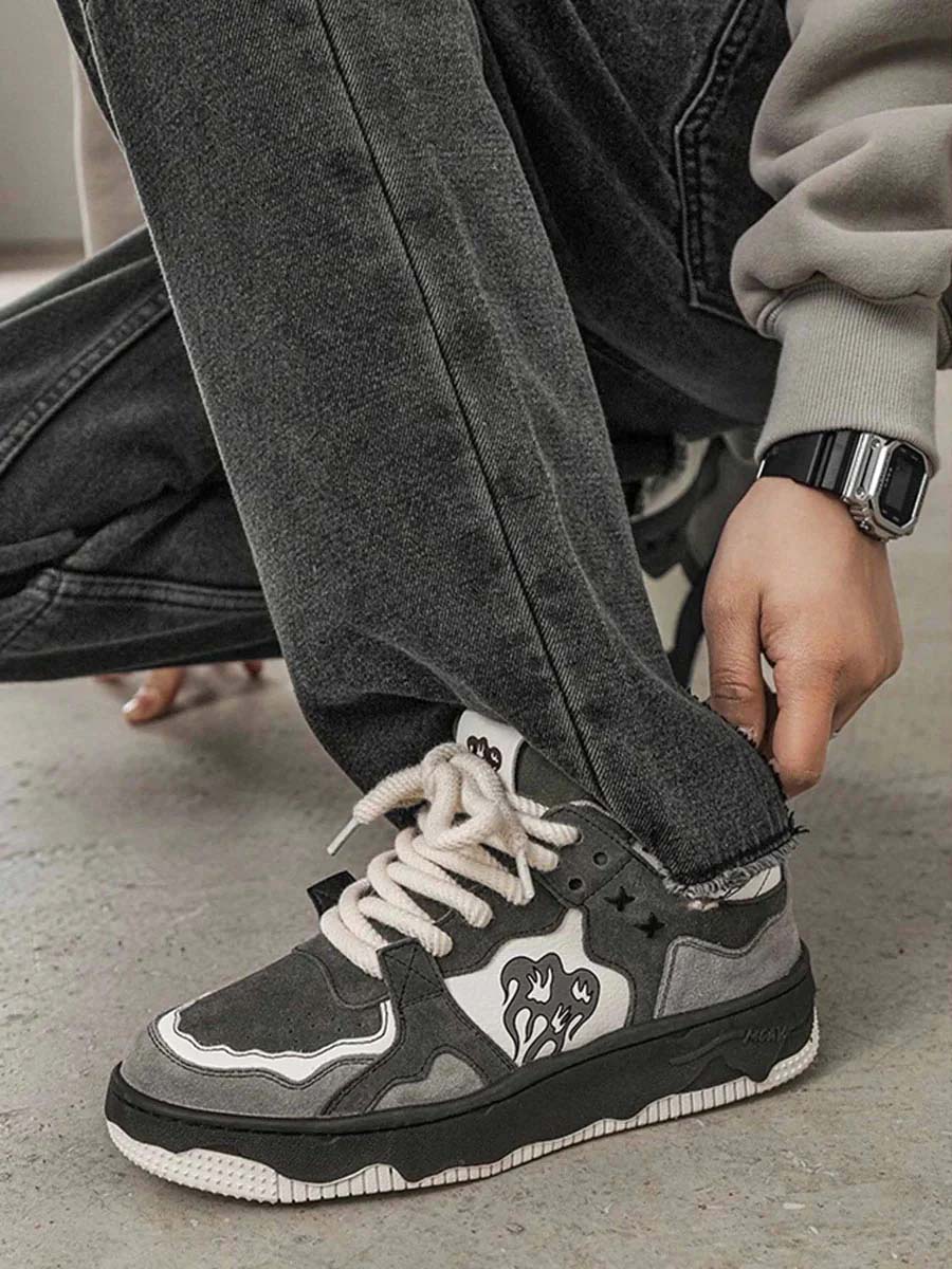 Vintage Men's Skate Shoes, Retro Gray Design, Comfortable Fit, Eco-Friendly Materials, Perfect for Everyday Wear-3