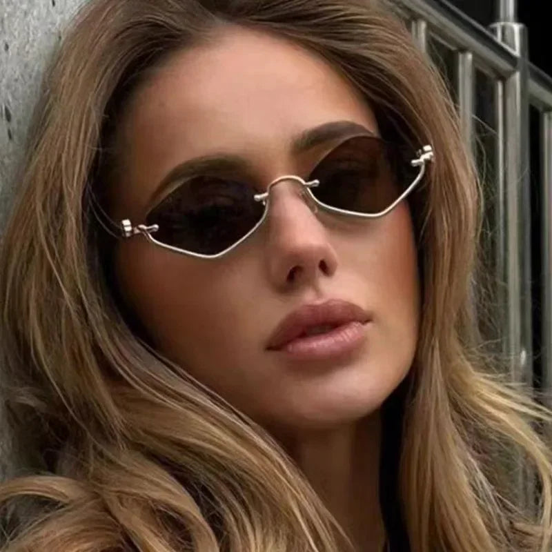 Trendige Damen-Sonnenbrille – halbrahmiger, diamantförmiger Rahmen, Metall, für Outdoor-Aktivitäten 1