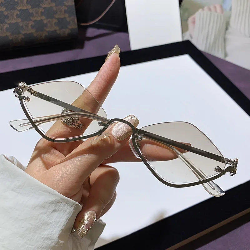 Trendige Damen-Sonnenbrille – halbrahmiger, diamantförmiger Rahmen, Metall, für Outdoor-Aktivitäten 6
