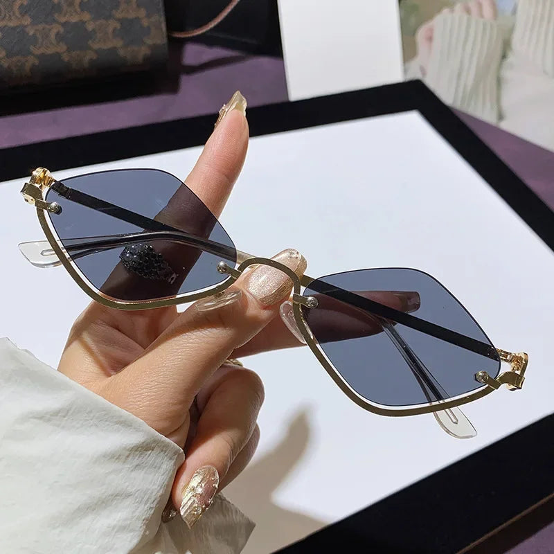 Trendige Damen-Sonnenbrille – halbrahmiger, diamantförmiger Rahmen, Metall, für Outdoor-Aktivitäten 7