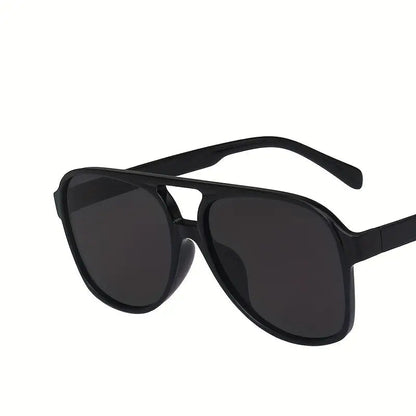 Übergroße und stilvolle Sonnenbrille für Damen – Retro-Design, Kunststoff, für den Sommer 1