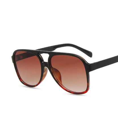Übergroße und stilvolle Sonnenbrille für Damen – Retro-Design, Kunststoff, für den Sommer 8