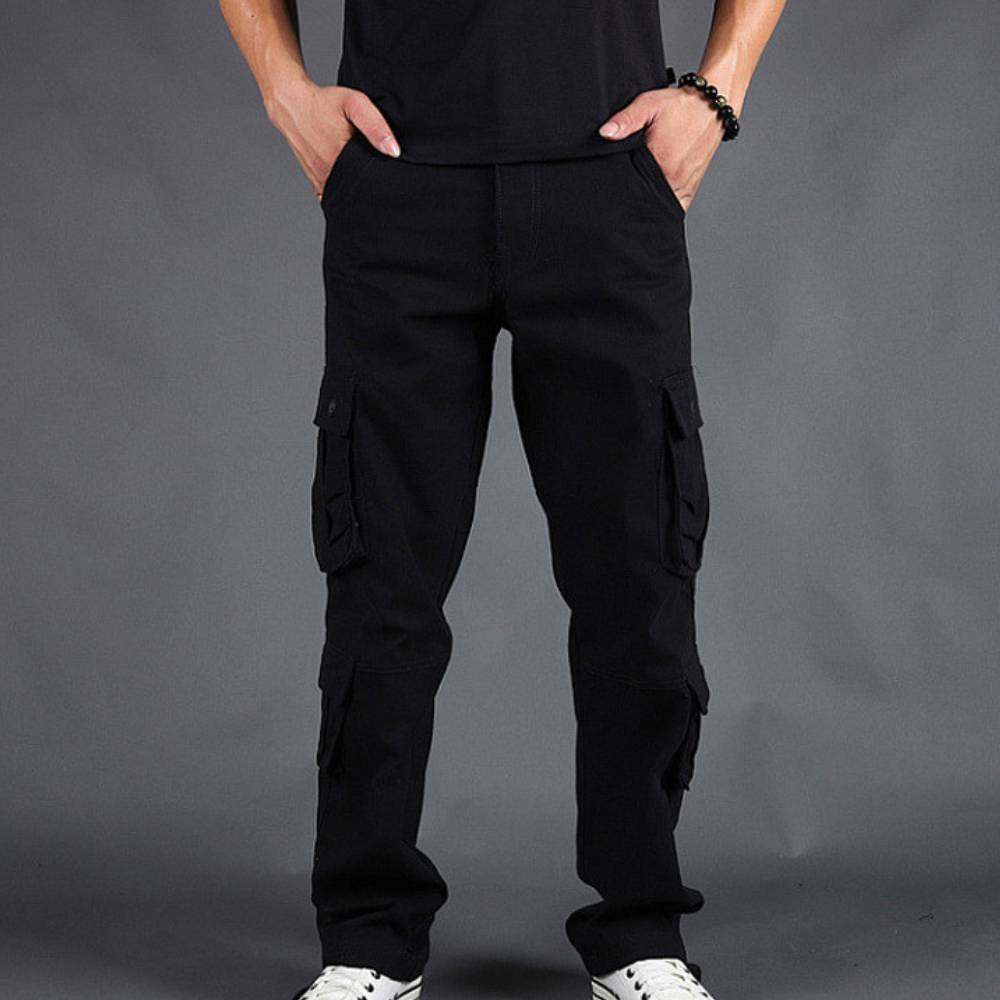 Versatile men's cargo pants – trendy fit, durable fabric, for casual outings 0