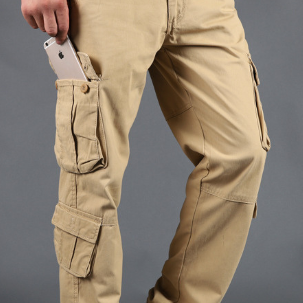 Versatile men's cargo pants – trendy fit, durable fabric, for casual outings 4