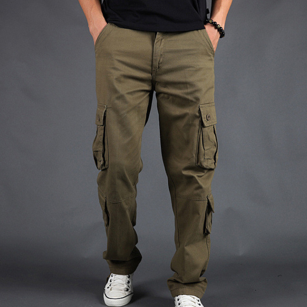 Versatile men's cargo pants – trendy fit, durable fabric, for casual outings 5