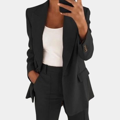 Vielseitiger Damenanzug – lockerer Blazer und Hose, hochwertiger Stoff, für Sommeranlässe 3