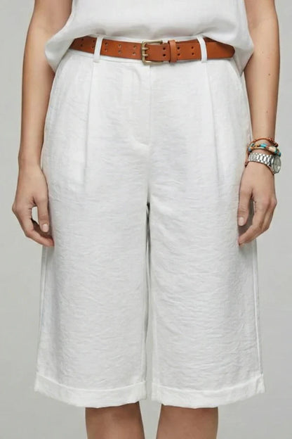 Women's Breathable Shorts - Casual, Knee-Length, Straight-Leg, Cotton Linen, For Casual Summer Wear