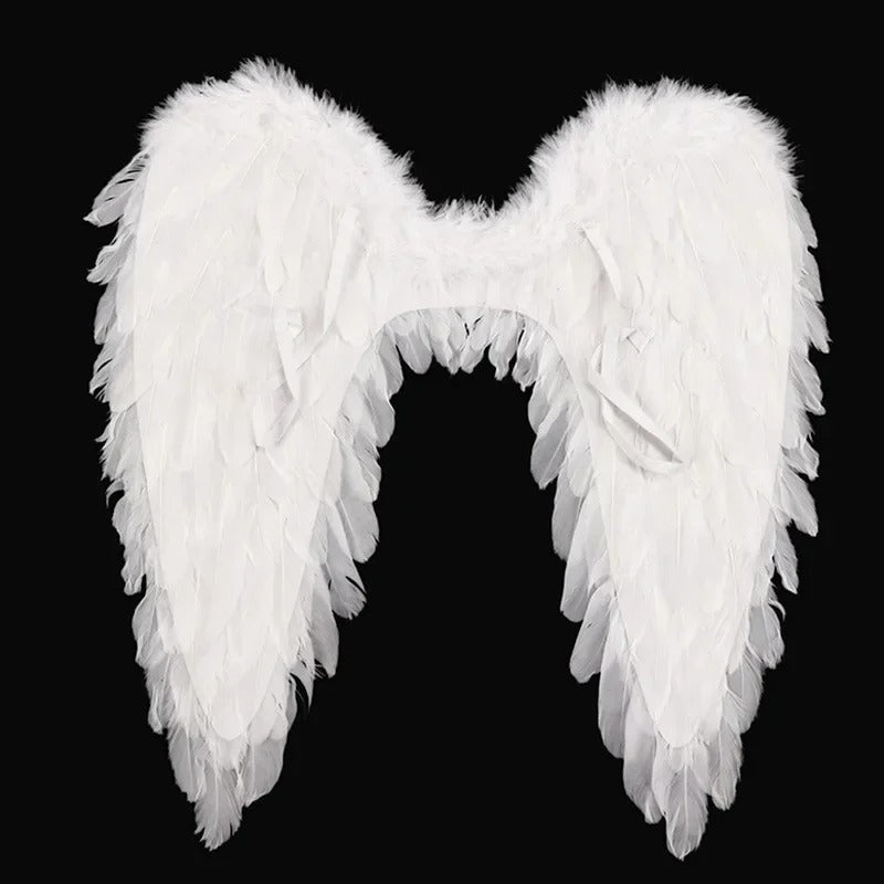 Feathered Luxurious Angel Wings for Halloween & Cosplay - Elegant Costume Accessory for Parties & Performances
