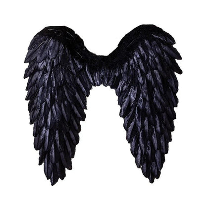 Feathered Luxurious Angel Wings for Halloween & Cosplay - Elegant Costume Accessory for Parties & Performances