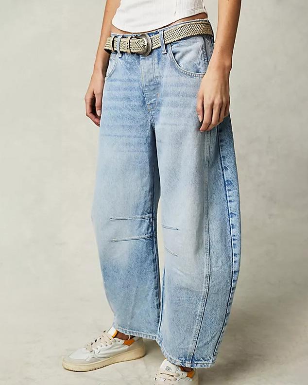 Mid Rise Women's Wide Leg Jeans with 4-Pocket Design, Casual Ankle-Length Baggy Fit Denim-3