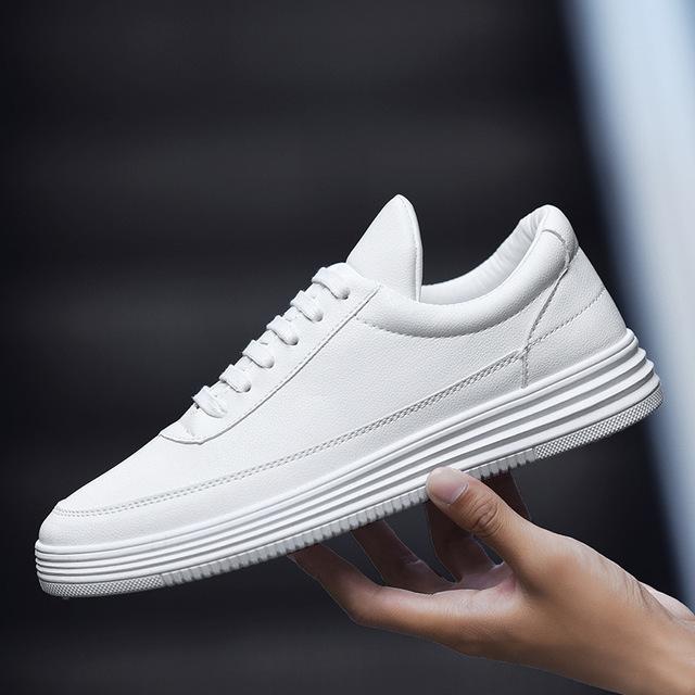 Variant image for Relaxed Leather Sneakers for Men with Premium Upper and Durable Rubber Sole for Optimal Comfort-1