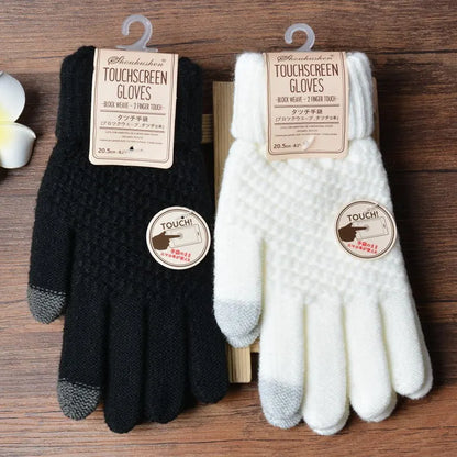 Womens Stretchy Knit Gloves - Stretch-Fitted, Wool Blend
